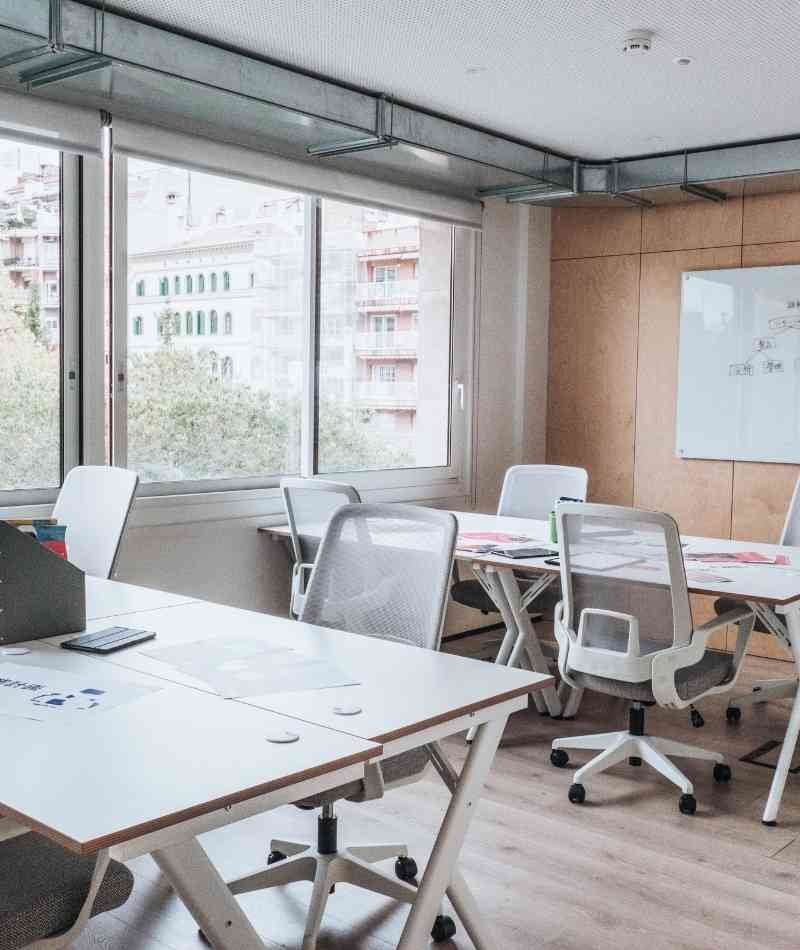 Routine Maintenance That Keeps Commercial Spaces Clean and Professional